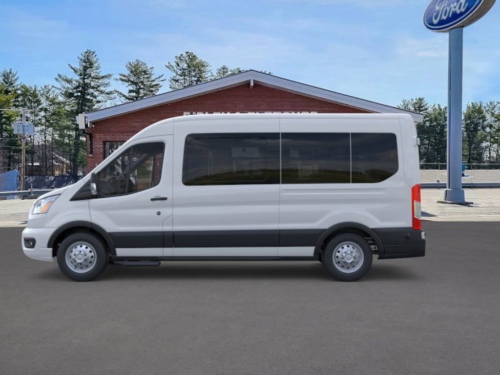 Used 2024 Ford Transit Passenger Wagon XLT T-350 148 Med Roof XLT AWD