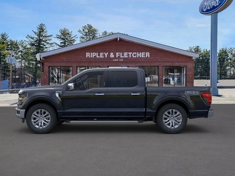 2024 Ford F-150 XLT photo 3
