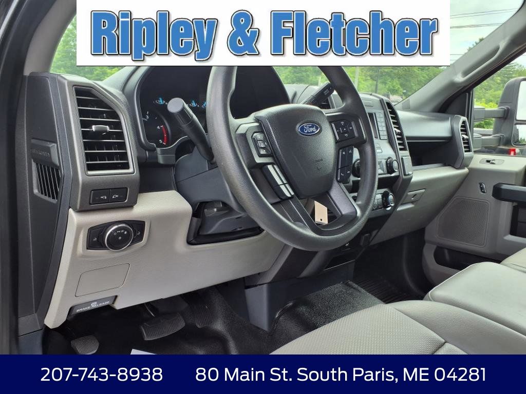 2022 Ford F-550 Super Duty Chassis Cab XL - Photo 15
