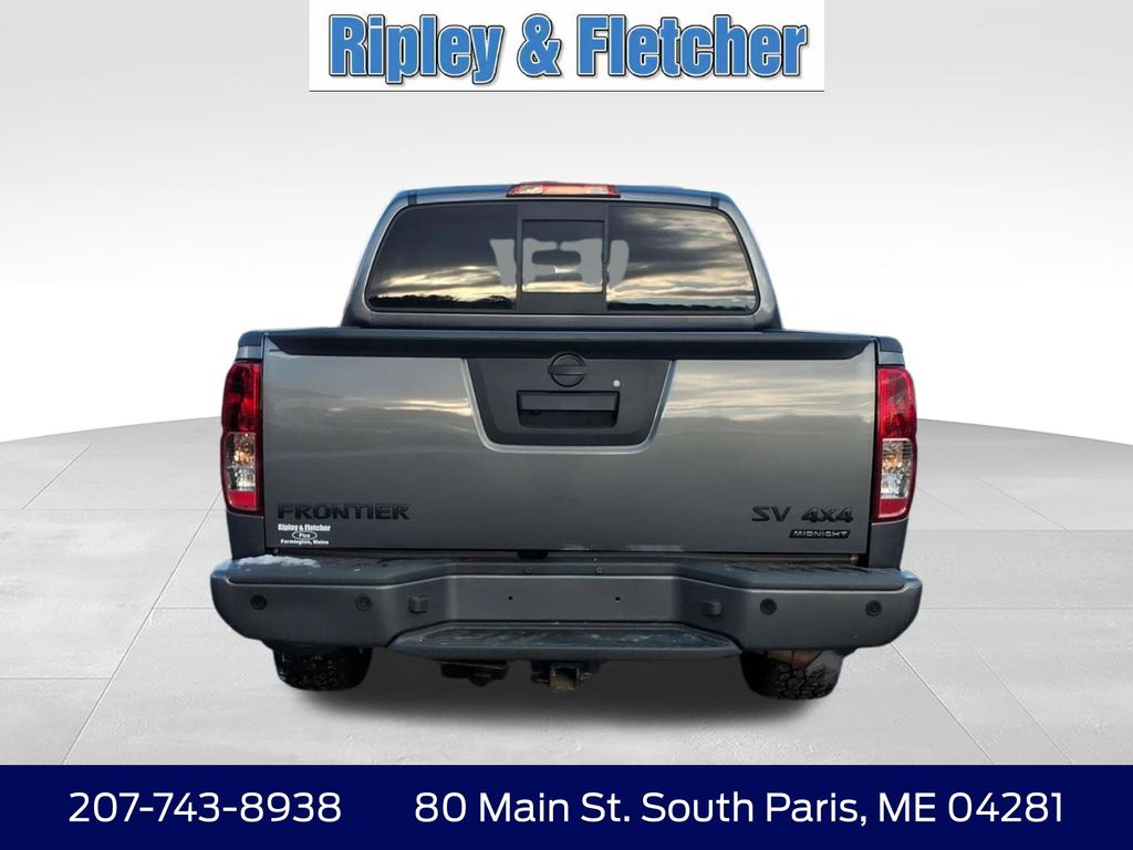 2020 Nissan Frontier SV - Photo 6