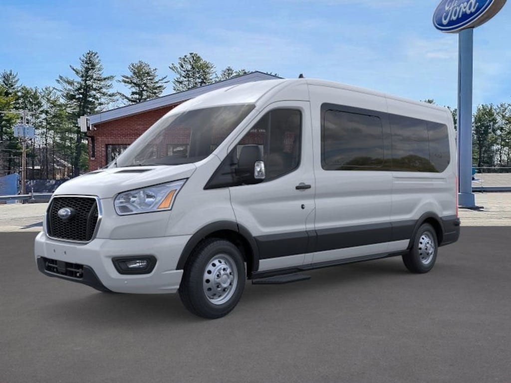Used 2024 Ford Transit Passenger Wagon XLT T-350 148 Med Roof XLT AWD