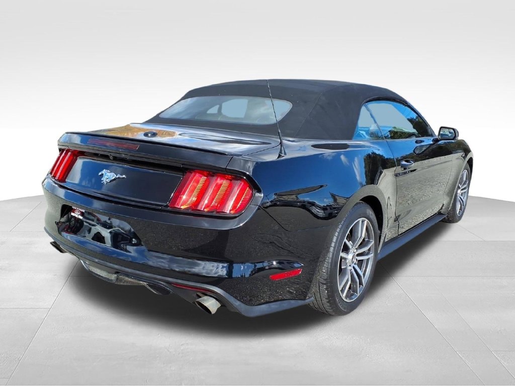 2017 Ford Mustang EcoBoost Premium - Photo 6
