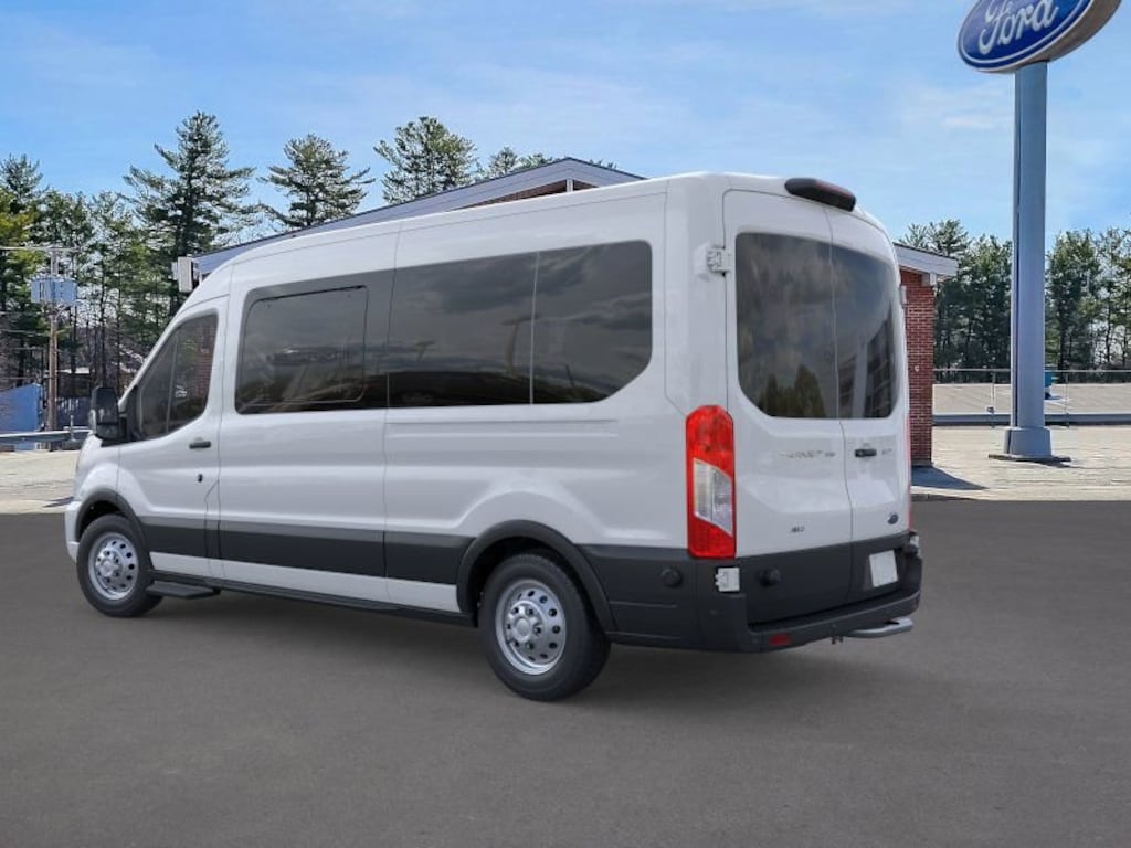 Used 2024 Ford Transit Passenger Wagon XLT T-350 148 Med Roof XLT AWD