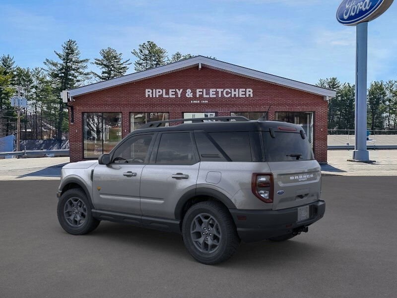2024 Ford Bronco Sport Badlands photo 4