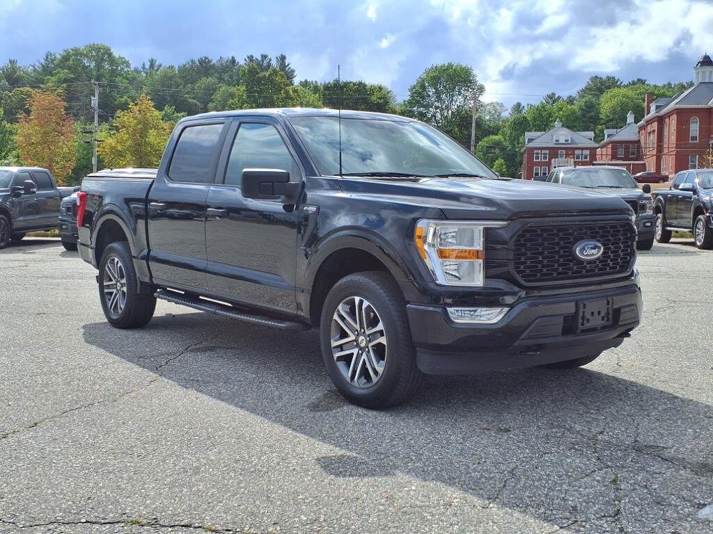 2022 Ford F-150 XL photo 3