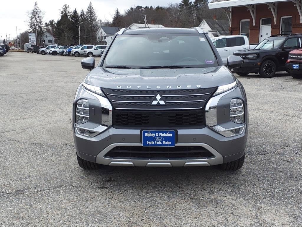 Used 2023 Mitsubishi Outlander SEL with VIN JA4J4VA8XPZ025868 for sale in South Paris, ME