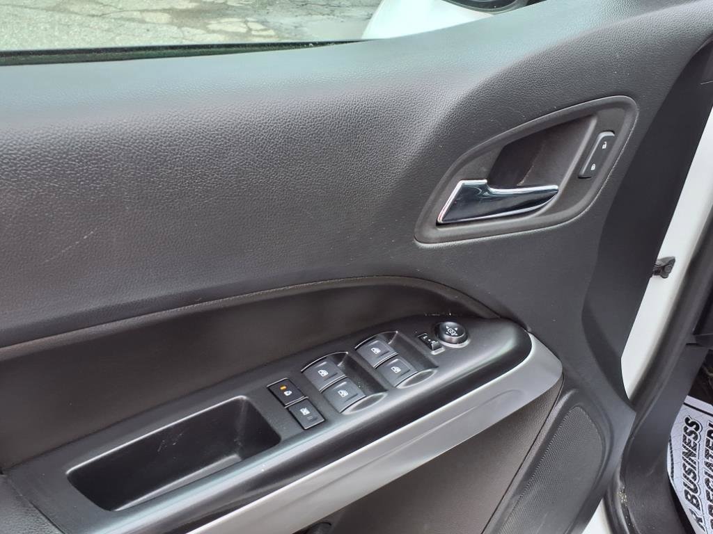 2022 Chevrolet Colorado LT - Photo 10