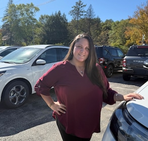 Staff member Elizabeth LeMay from d75a68f55136