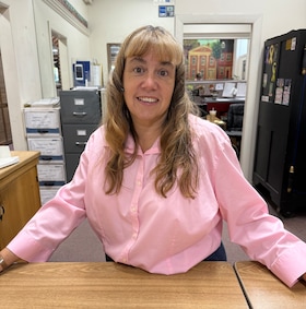 Staff member Licia Fortier from ce03918c4cb9