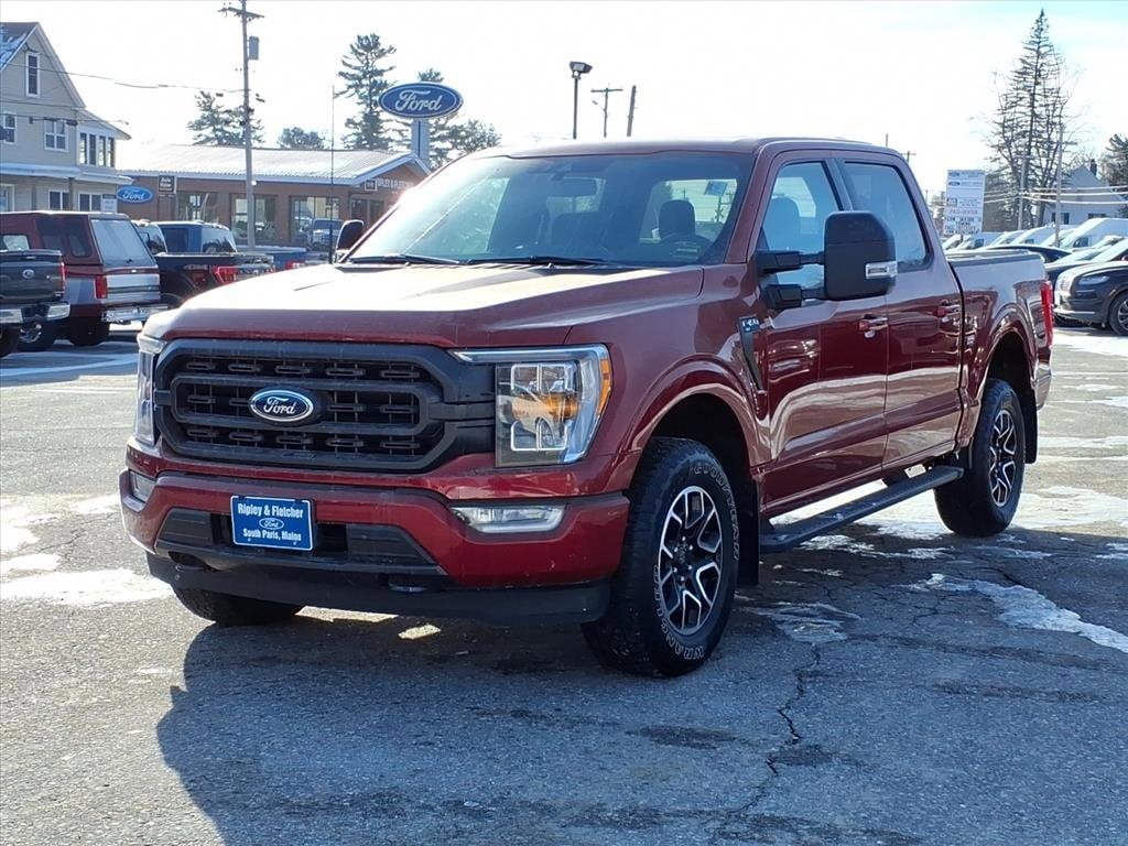 2021 Ford F-150 XLT's photo
