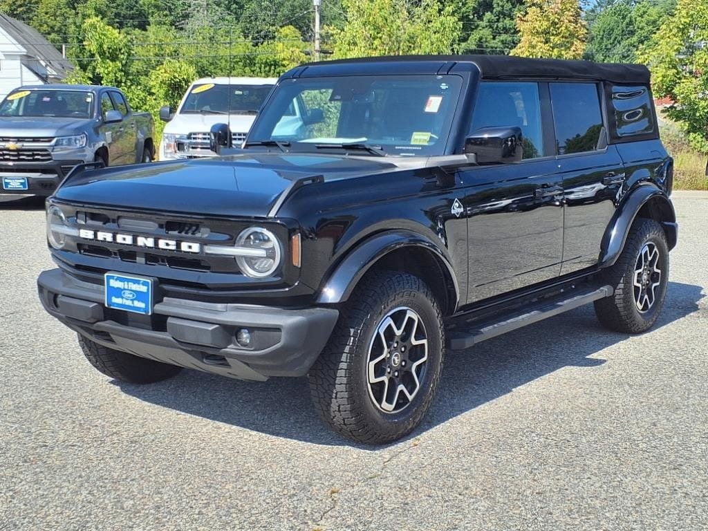 2022 Ford Bronco 4-Door Outer Banks