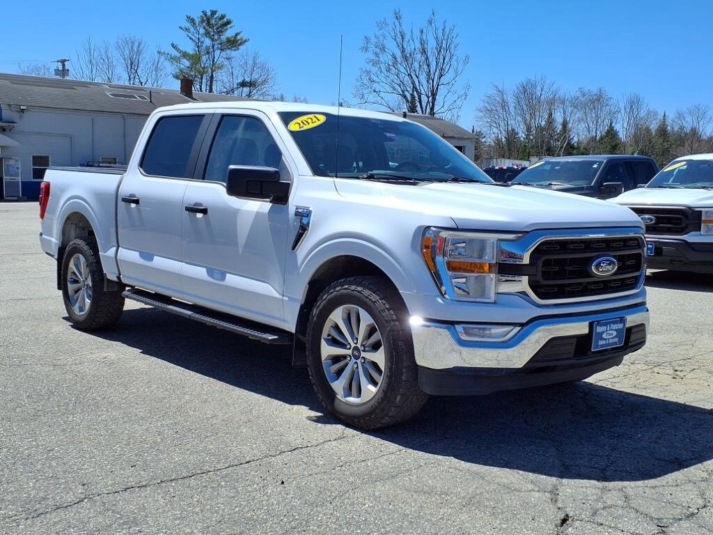2021 Ford F-150 XLT photo 3