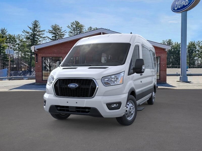 2024 Ford Transit Passenger XLT photo 2