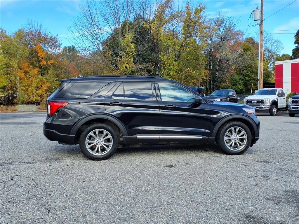 2020 Ford Explorer XLT photo 3