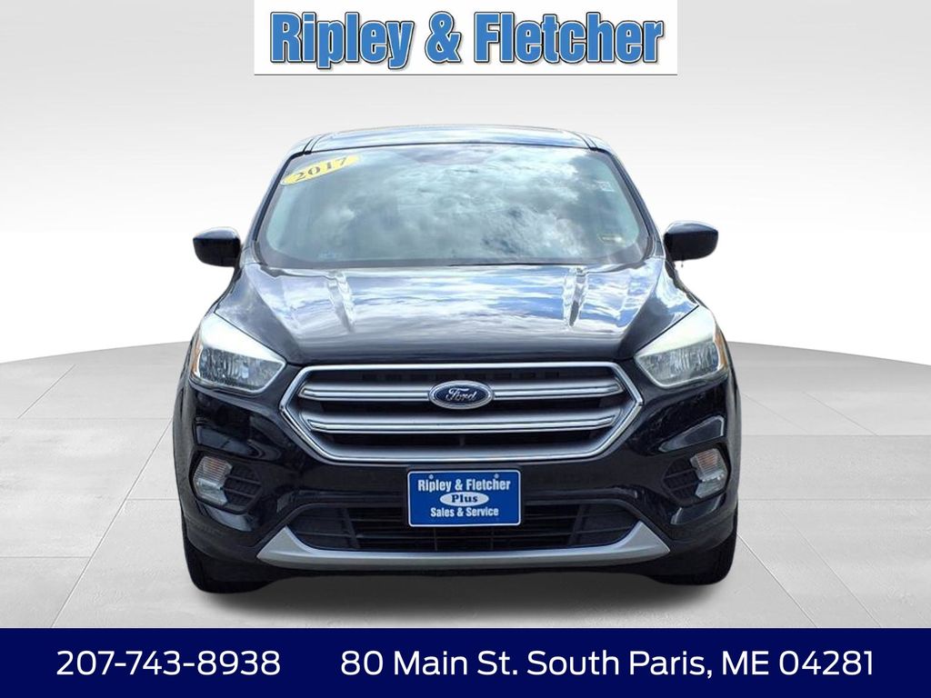 Used 2017 Ford Escape SE with VIN 1FMCU9G99HUD98965 for sale in Paris, ME