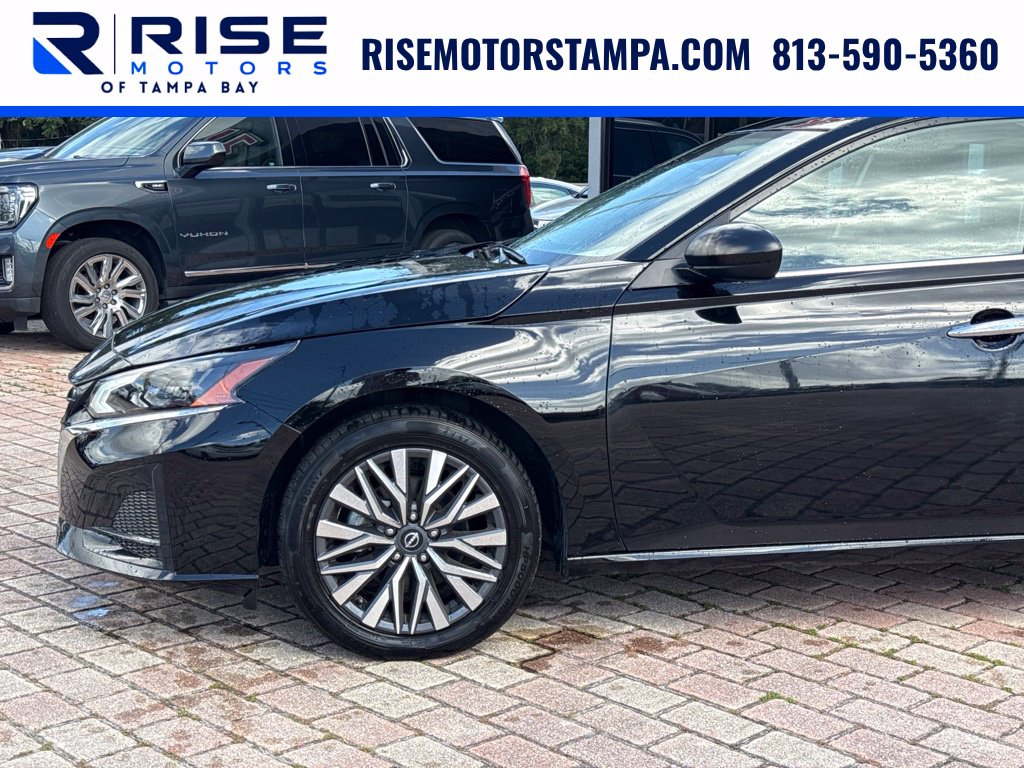 Used 2025 Nissan Altima 2.5 SV Sedan