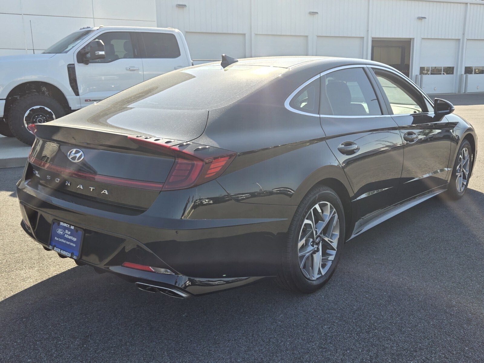 2023 Hyundai Sonata SEL photo 3