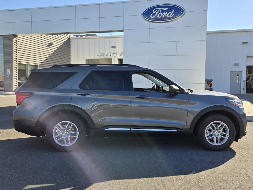 New 2025 Ford Explorer Active SUV