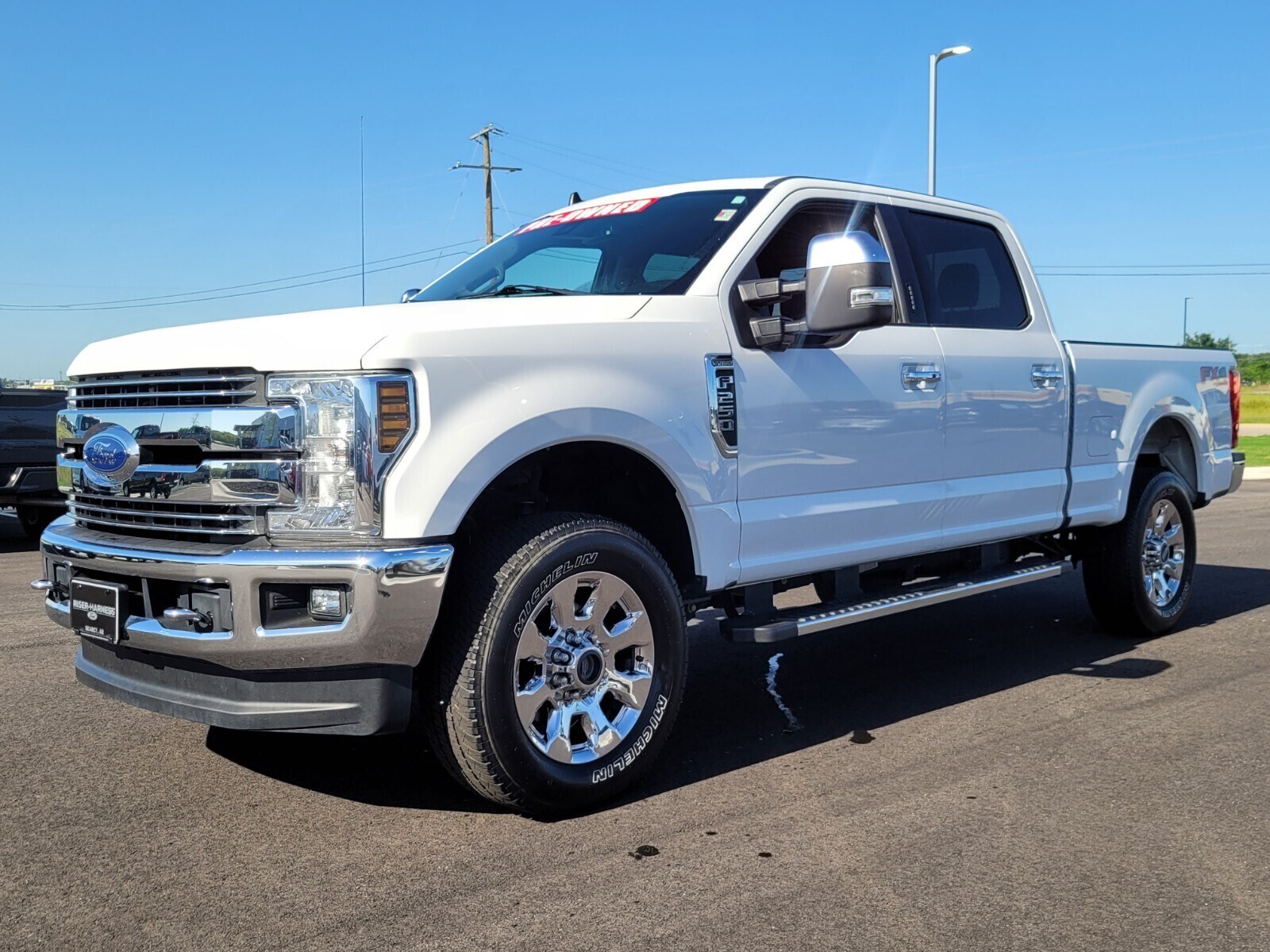 Used 2019 Ford F-250 Super Duty Lariat with VIN 1FT7W2B68KEE18189 for sale in Little Rock
