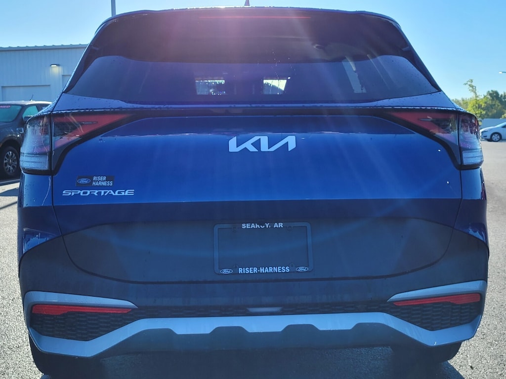Used 2024 Kia Sportage EX SUV