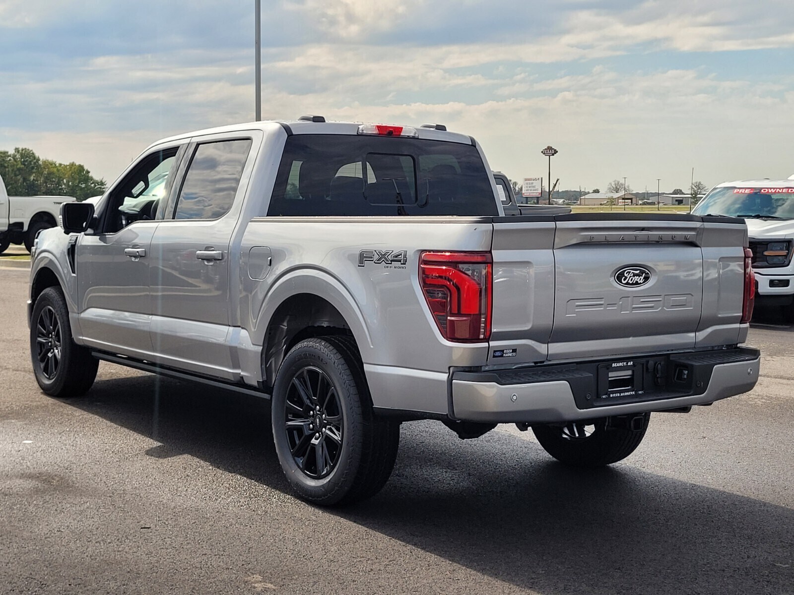 2025 Ford F-150 Platinum photo 3