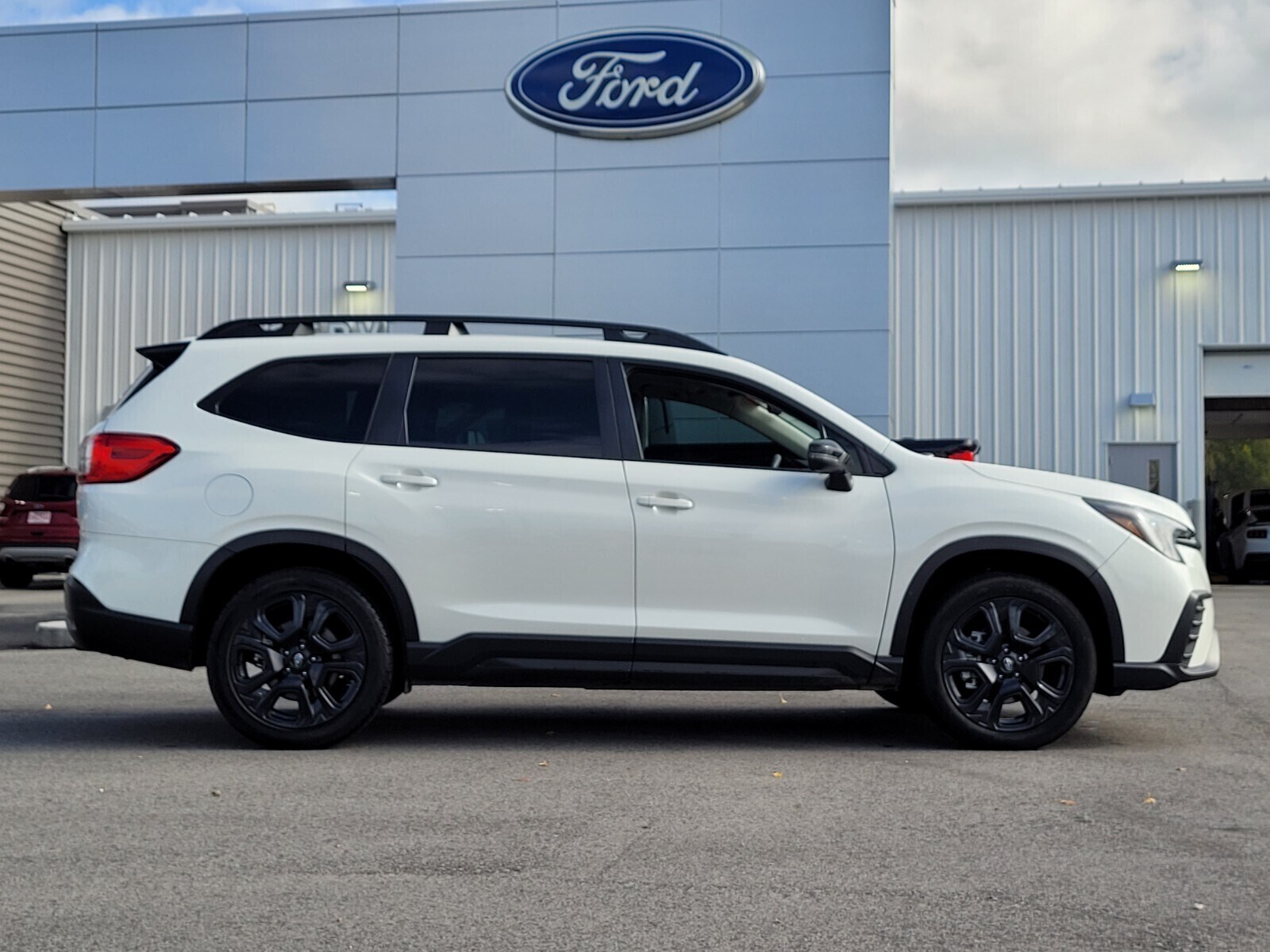 2023 Subaru Ascent Onyx Edition photo 4