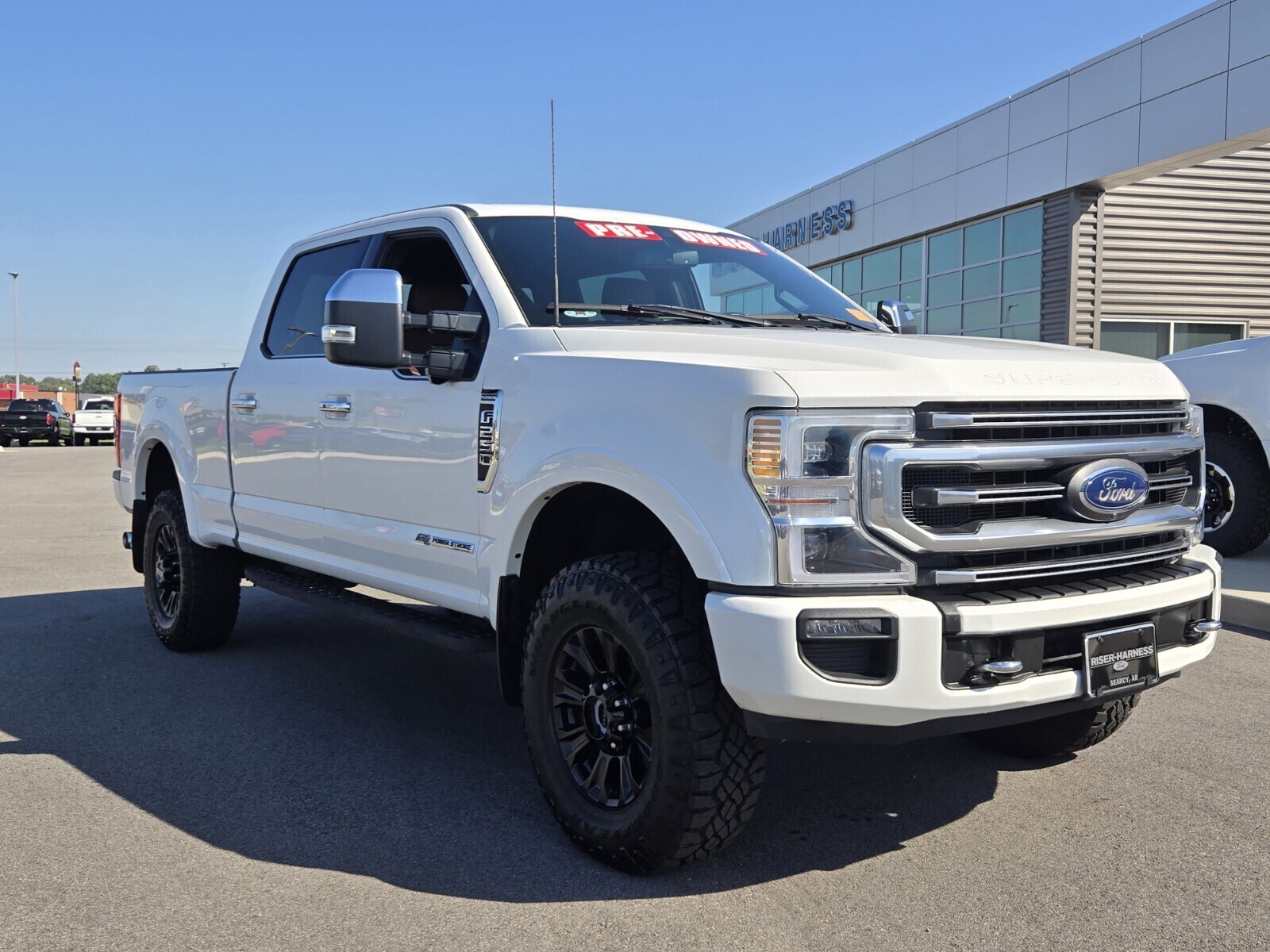2022 Ford F-250 Platinum photo 2