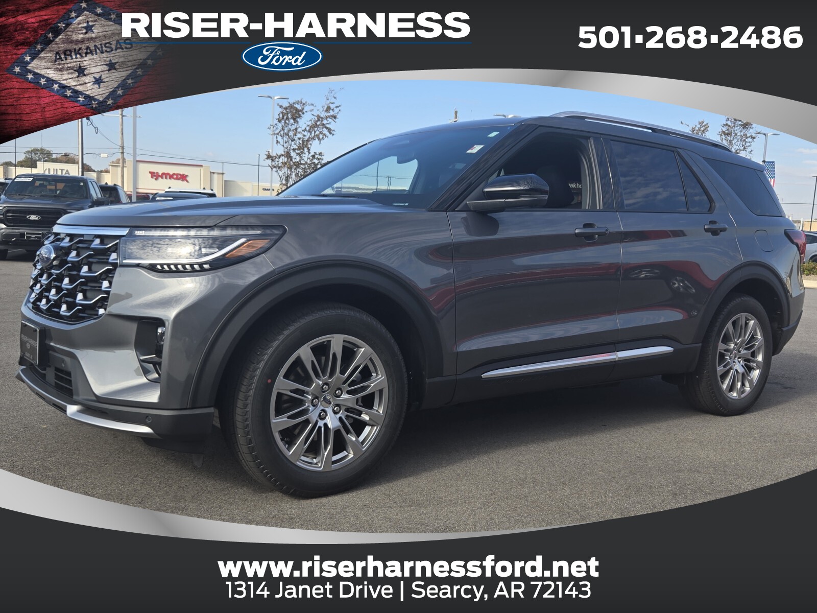 2026 Ford Explorer Platinum's photo