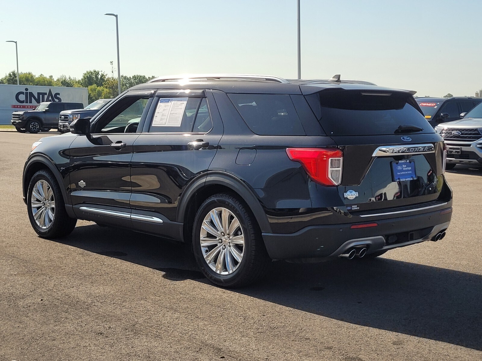 2022 Ford Explorer King Ranch photo 3