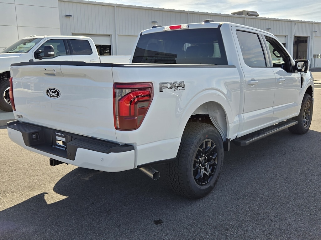 New 2025 Ford F-150 Lariat TRUCK