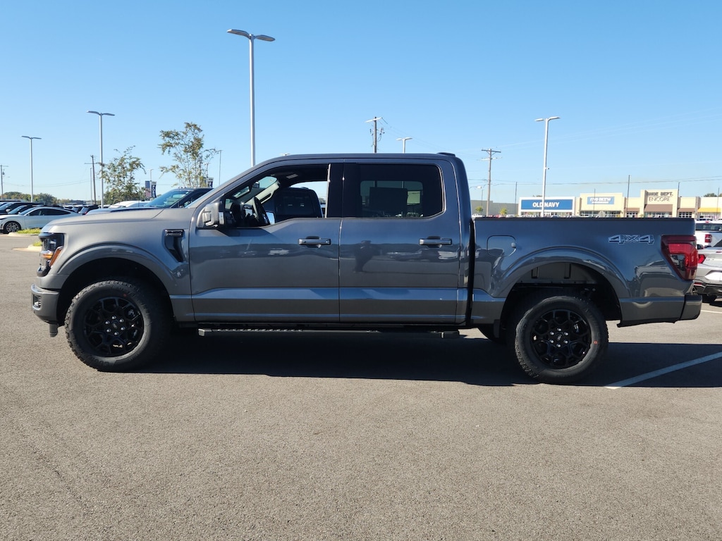 New 2025 Ford F-150 XLT TRUCK