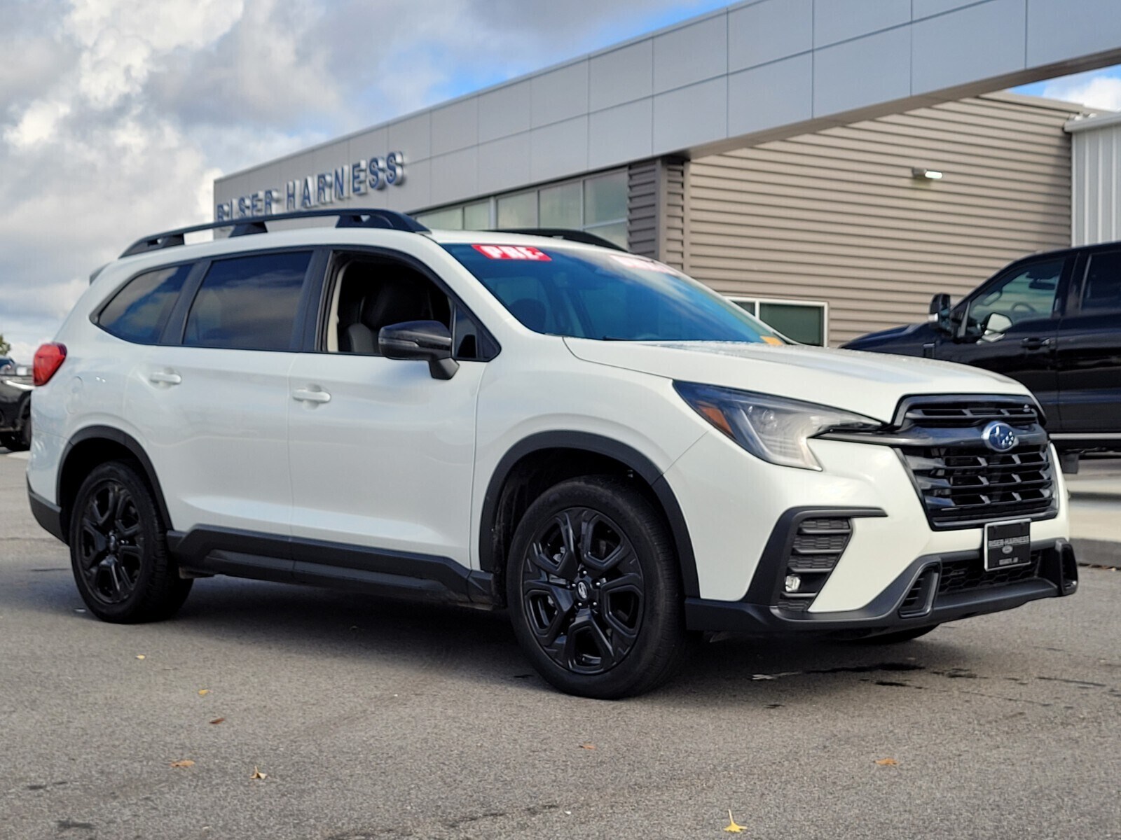 2023 Subaru Ascent Onyx Edition photo 3