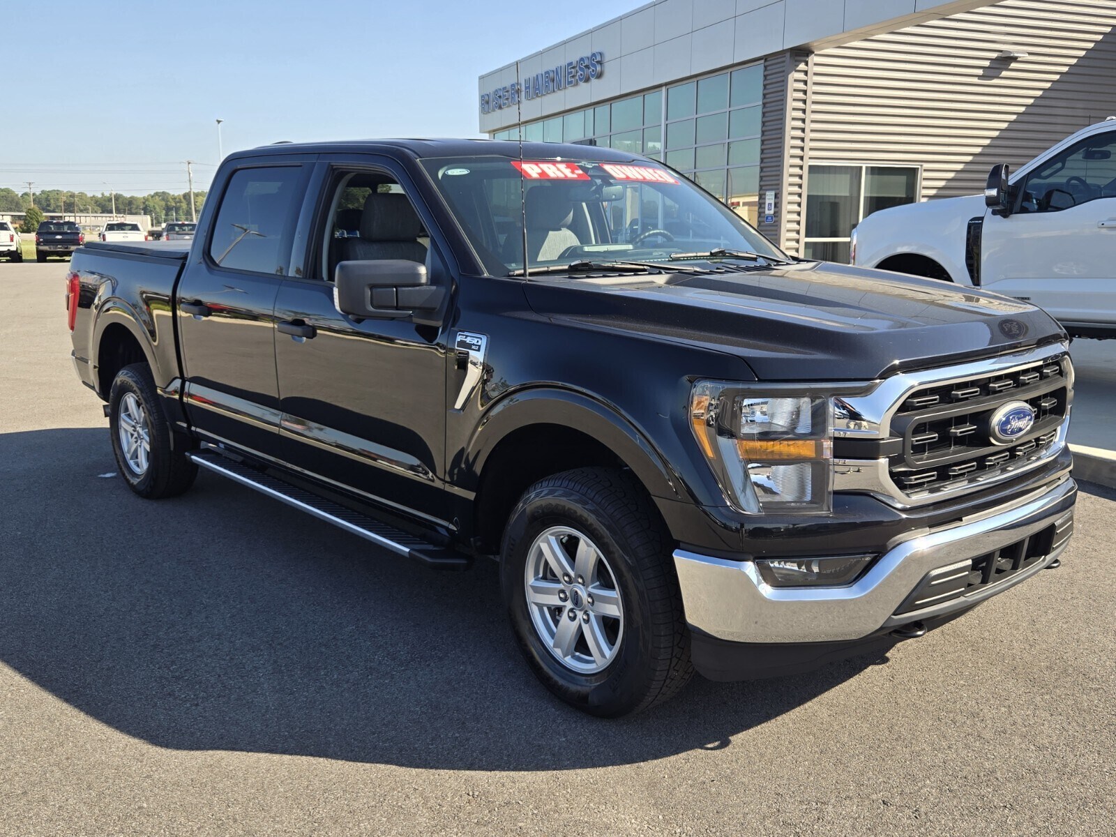 2023 Ford F-150 XLT photo 2