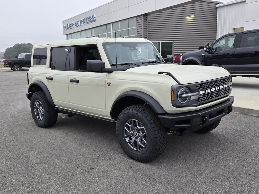 New 2025 Ford Bronco Badlands SUV