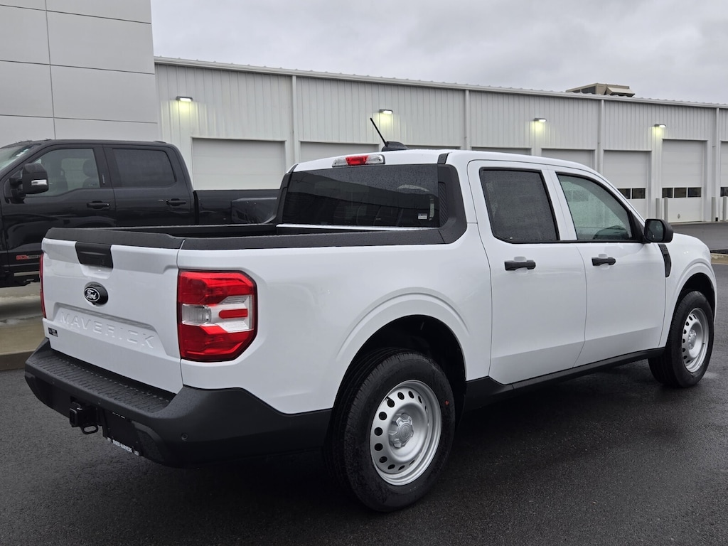 New 2025 Ford Maverick XL TRUCK
