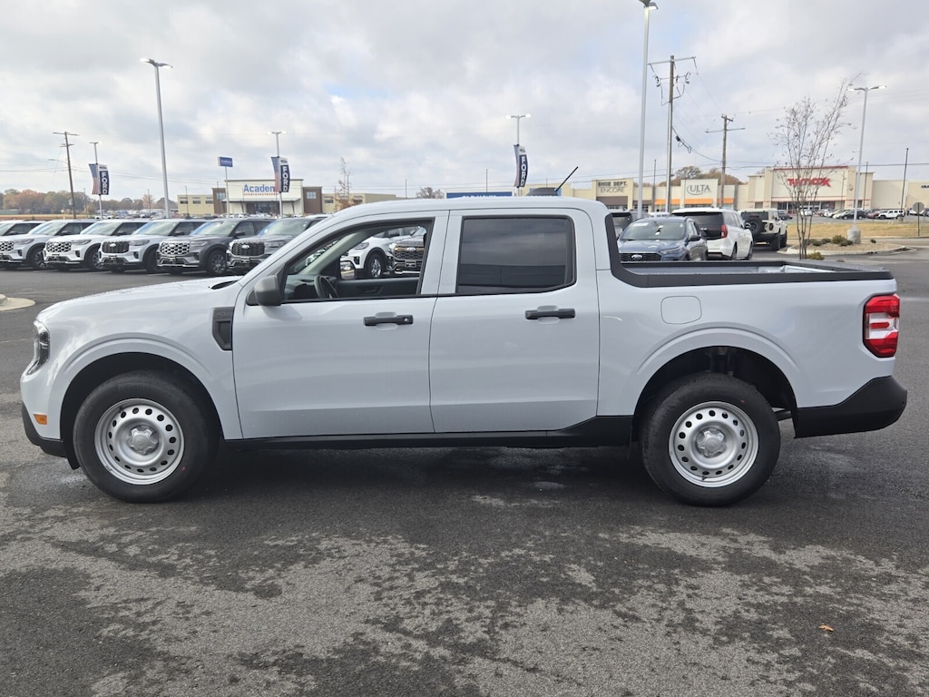 New 2025 Ford Maverick XL TRUCK
