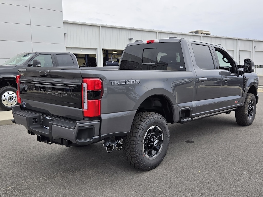 New 2026 Ford Superduty F-250 Platinum TRUCK