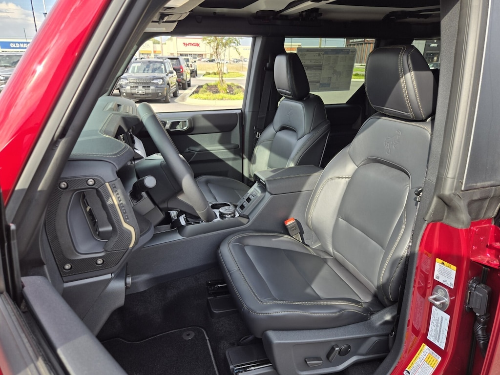 New 2025 Ford Bronco Badlands SUV
