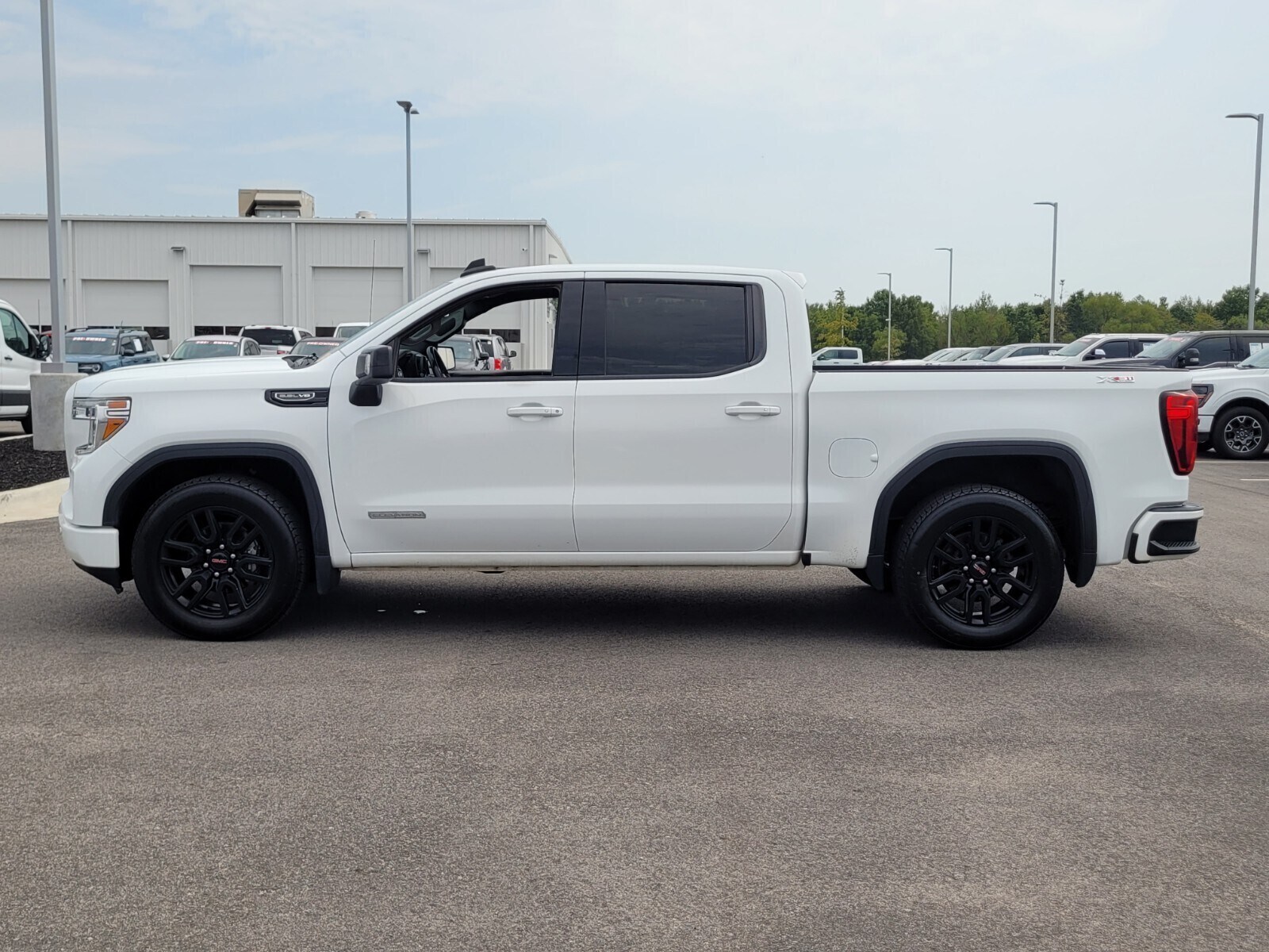 2022 Gmc Sierra Limited Elevation photo 2
