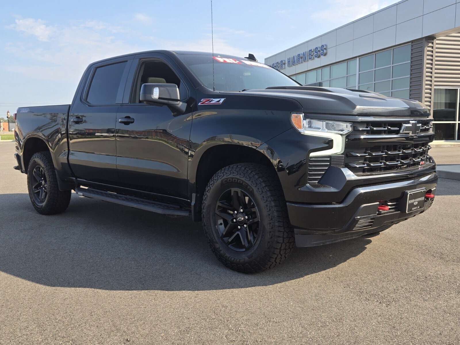 2022 Chevrolet Silverado LT Trail Boss photo 2