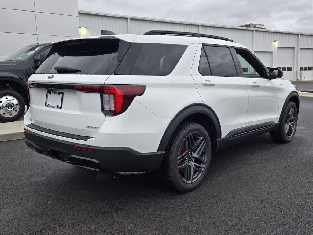 New 2025 Ford Explorer ST-Line SUV