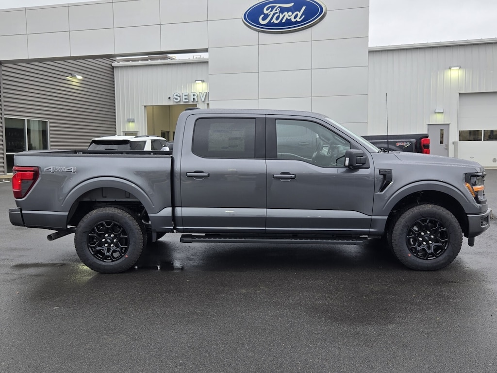 New 2025 Ford F-150 XLT TRUCK