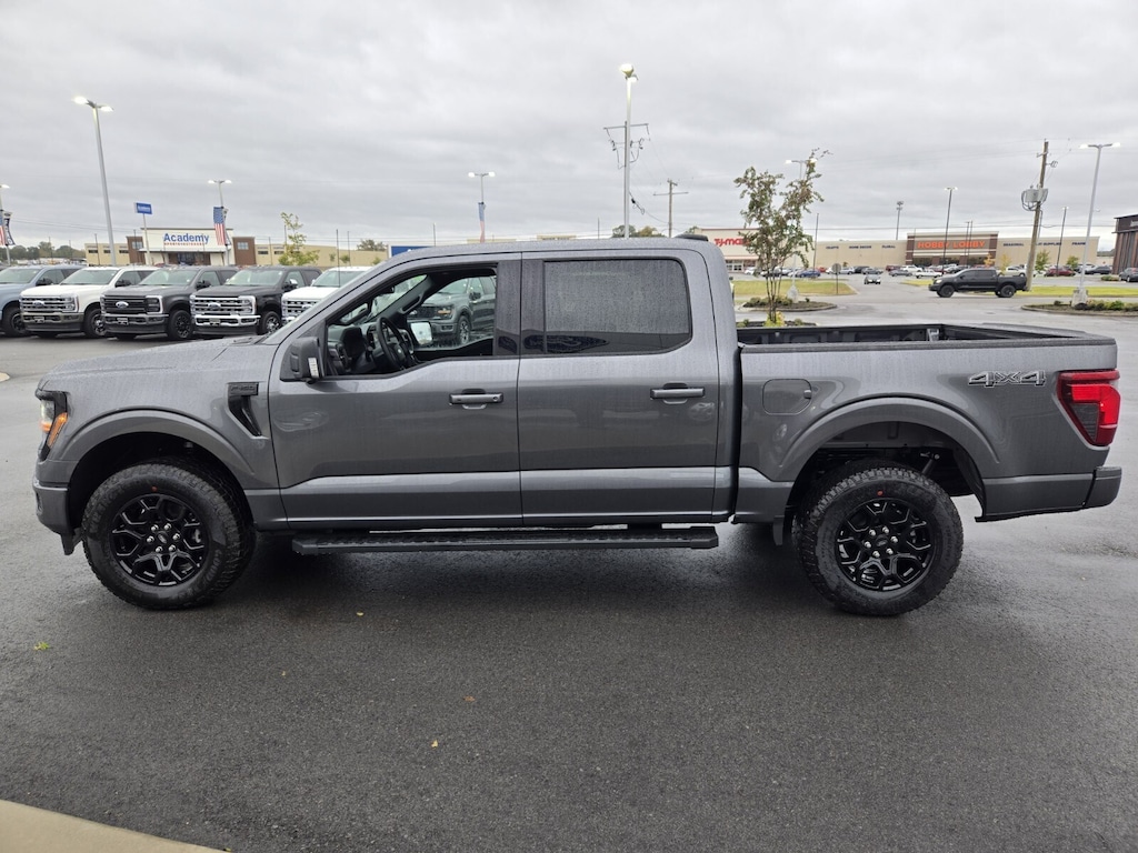 New 2025 Ford F-150 XLT TRUCK