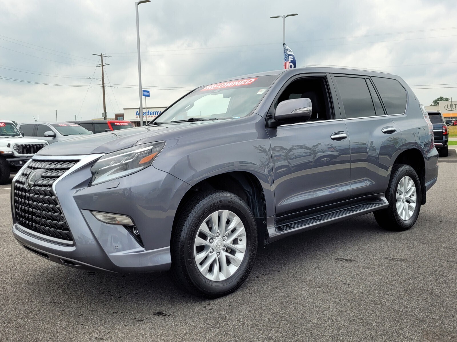 2022 Lexus GX 460 Premium photo 2
