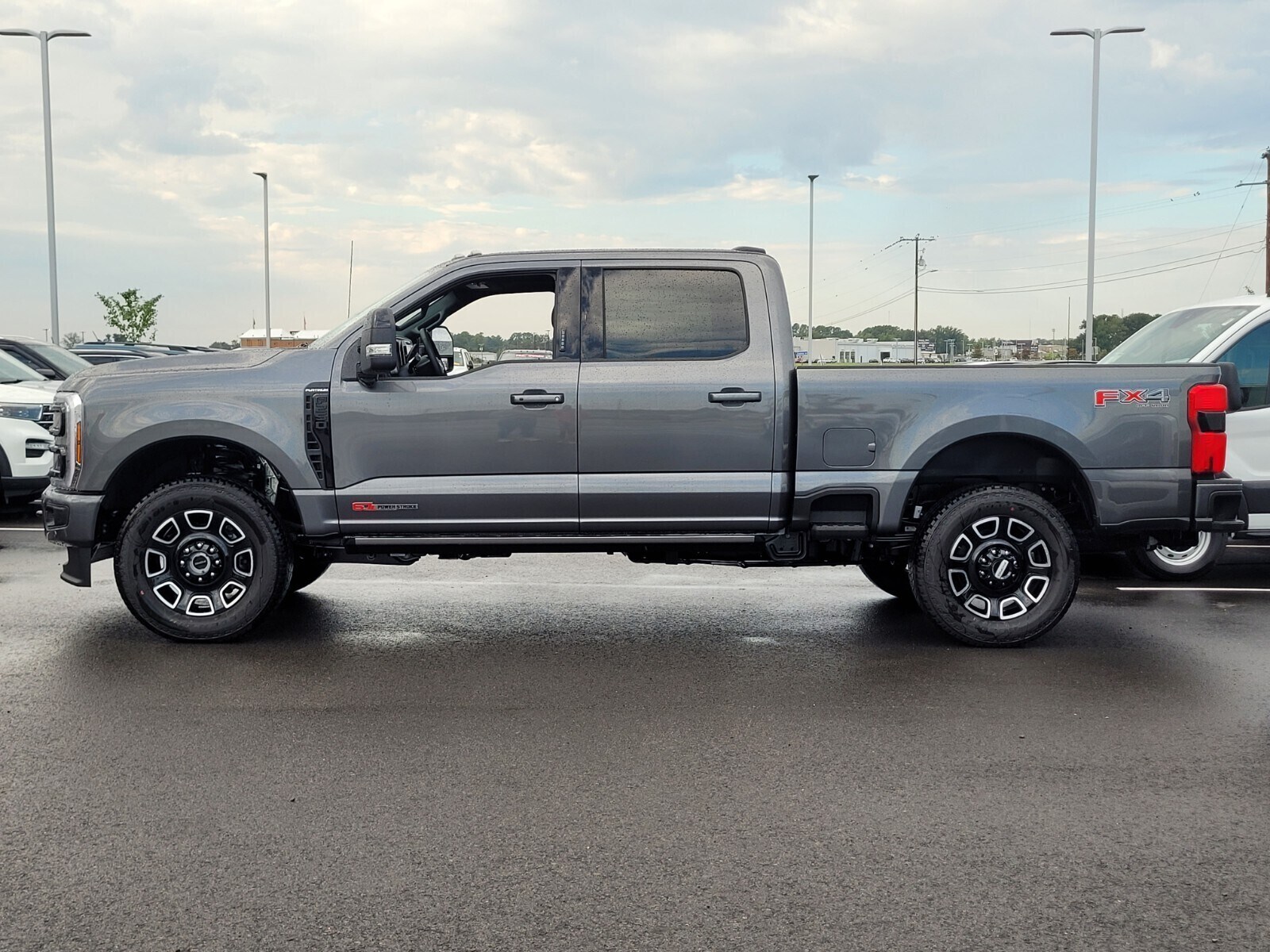 2026 Ford F-250 Platinum photo 2