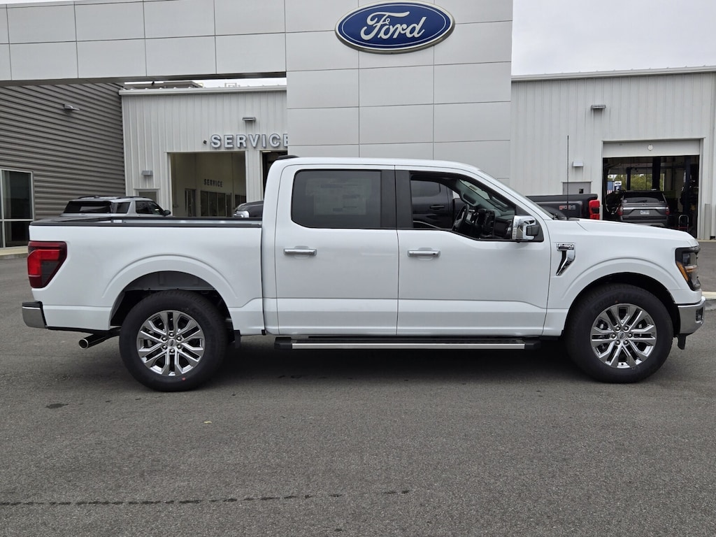 New 2025 Ford F-150 XLT TRUCK