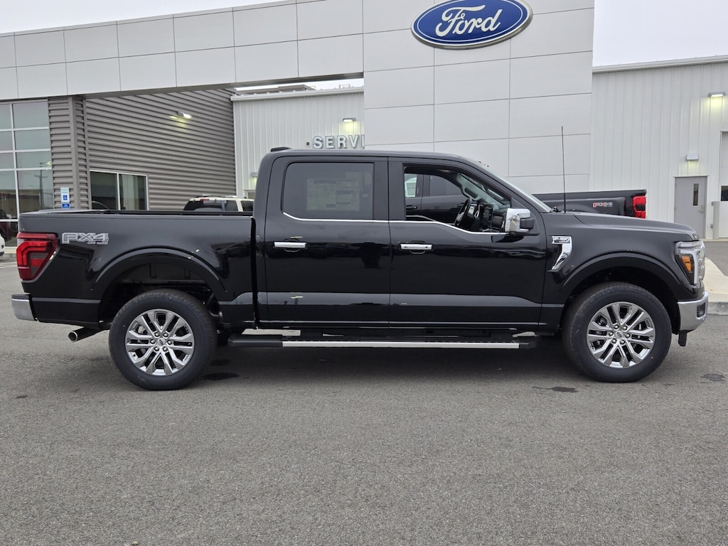 New 2025 Ford F-150 Lariat TRUCK