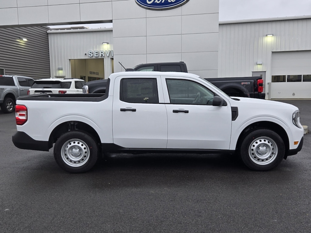 New 2025 Ford Maverick XL TRUCK