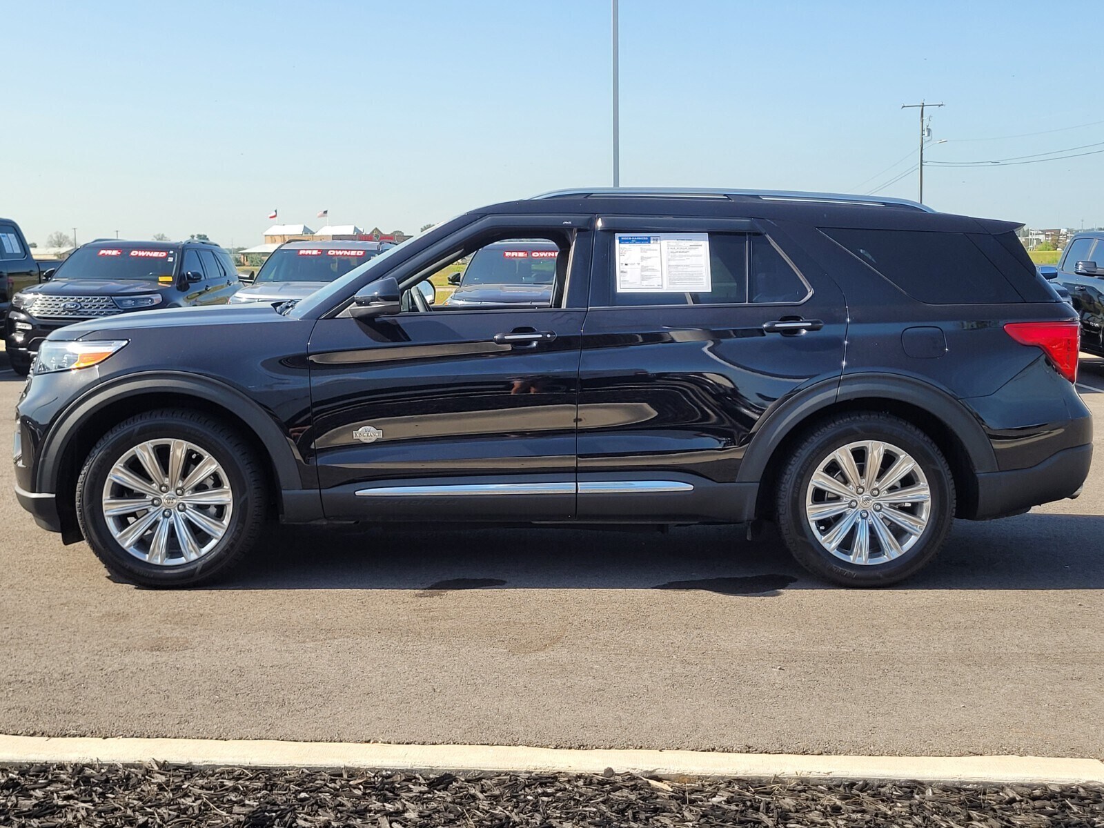 2022 Ford Explorer King Ranch photo 2