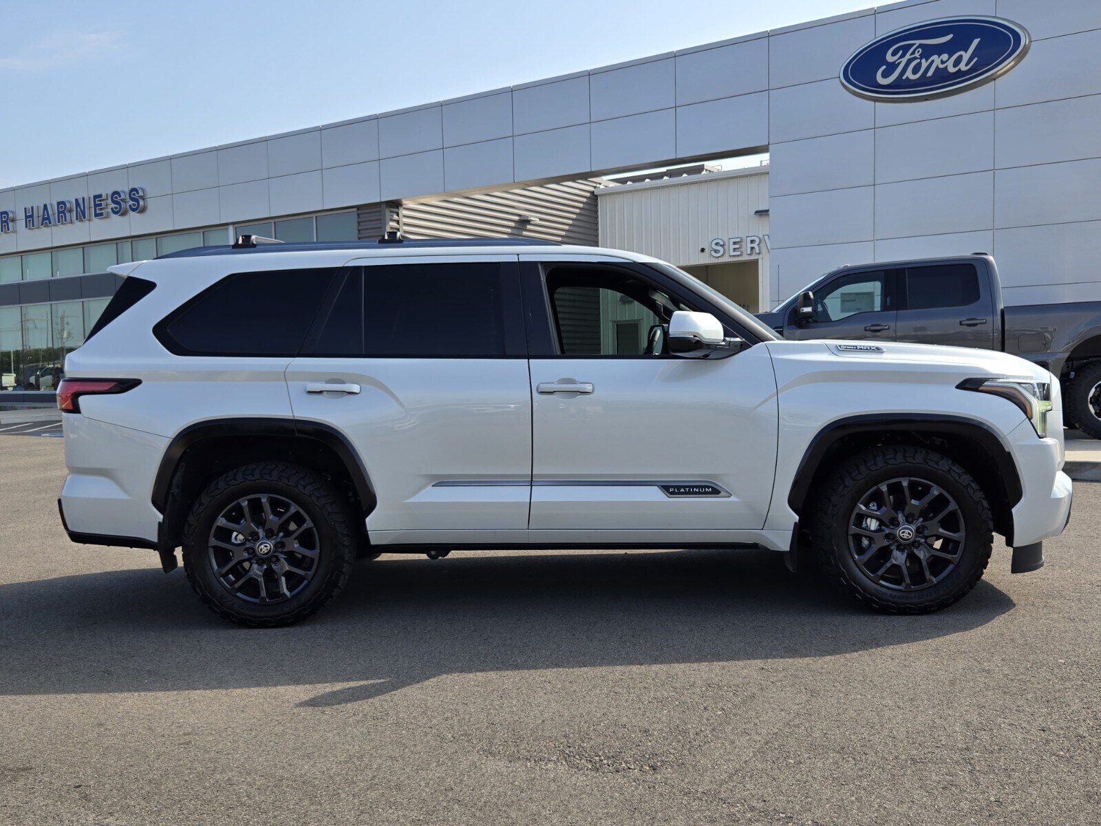 2025 Toyota Sequoia Platinum photo 3